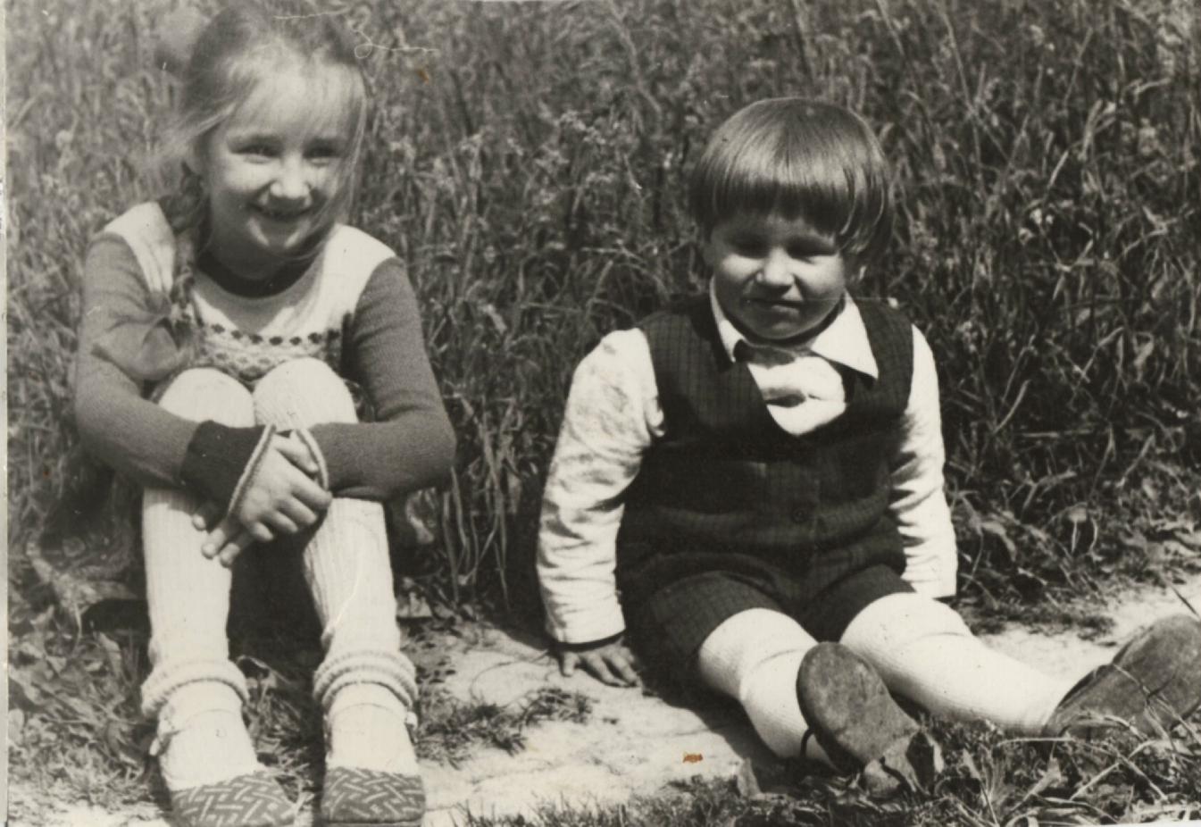 1982, in the Glade